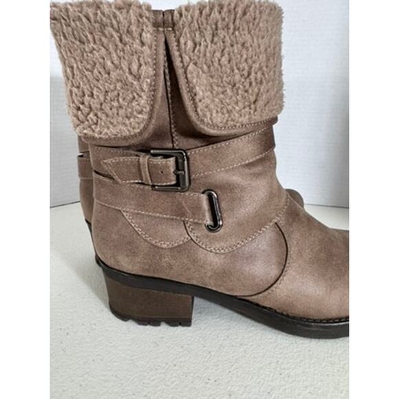 "WHITE MOUNTAIN" Womens Chunky Heel Boot "Bandwagon" Winter Boots Faux Fur - Picture 12 of 13